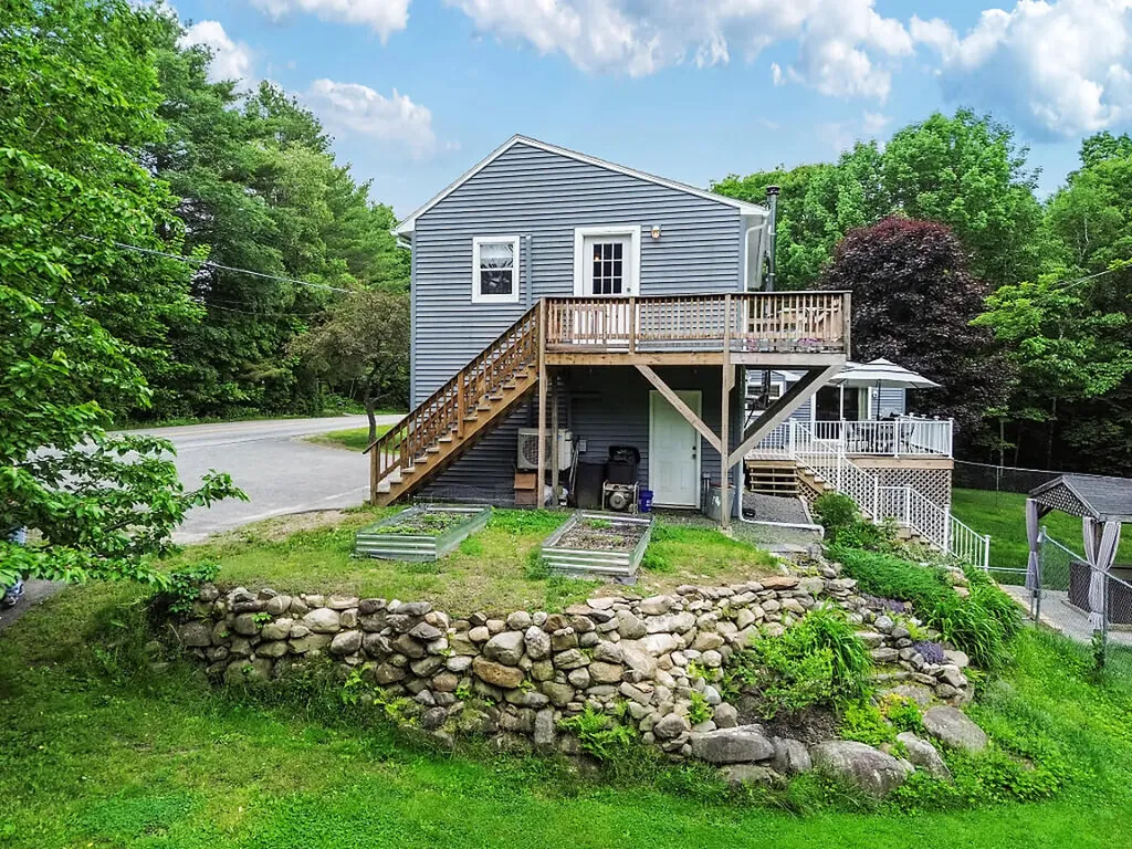 209 Holmes Road Winthrop ME 04364