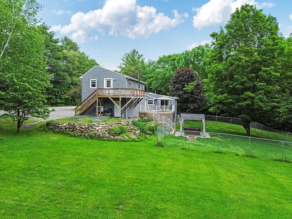 209 Holmes Road Winthrop ME 04364