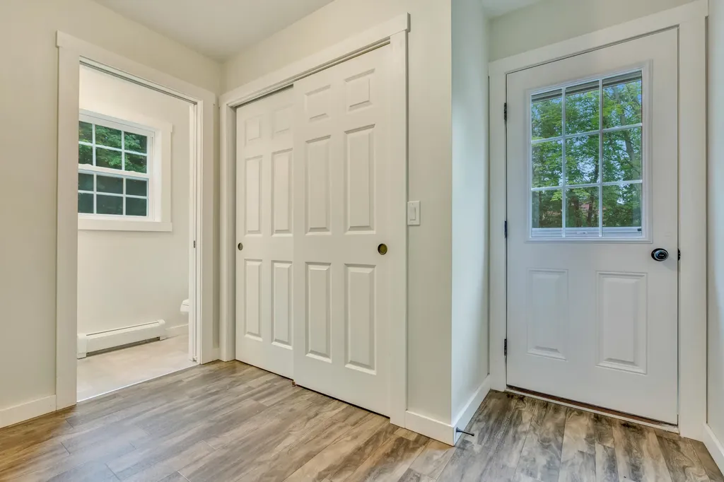 86 Kennebunk Road Alfred ME 04002