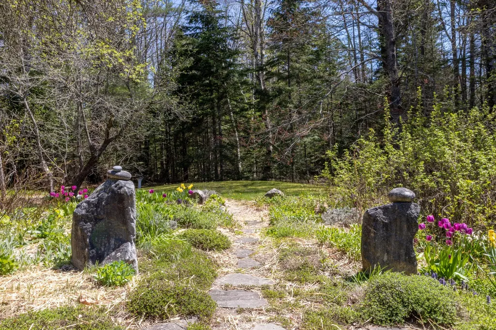12 Baker's Point Steuben ME 04680