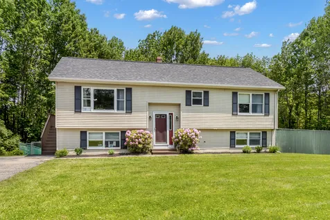 320 Grove Street Lewiston ME 04240
