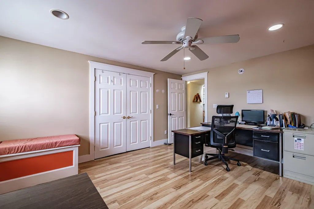 276 Hill Street Biddeford ME 04005