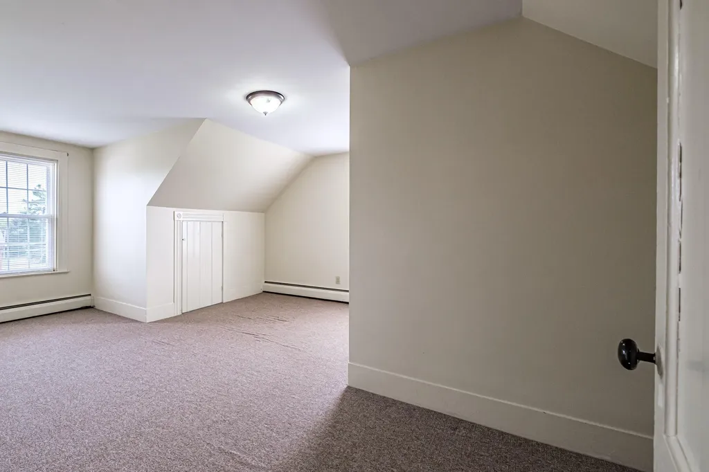 276 Hill Street Biddeford ME 04005