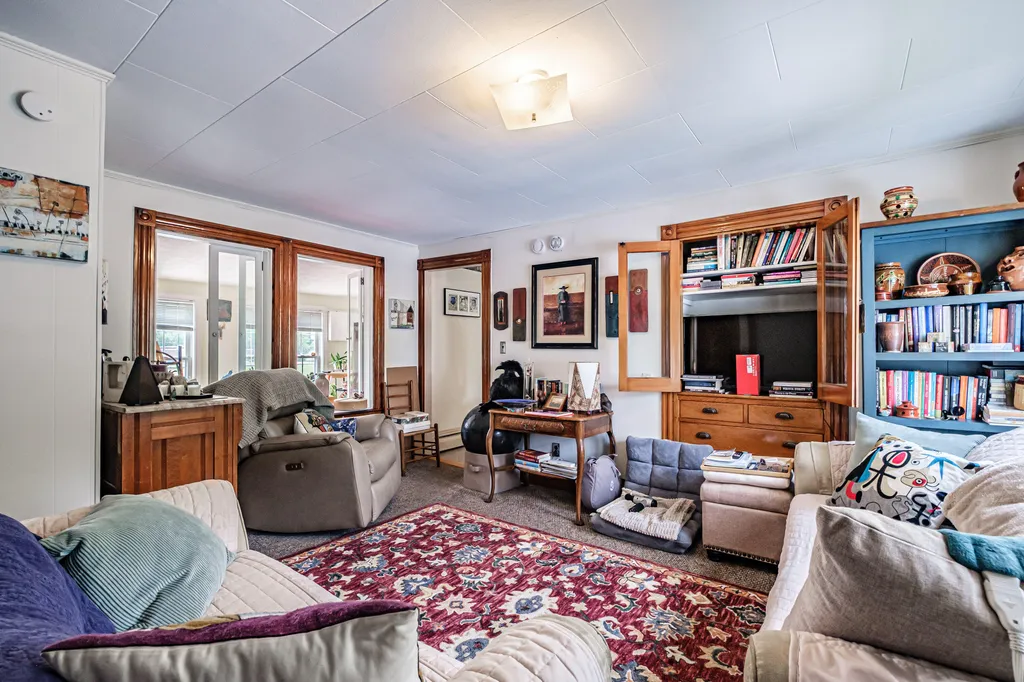 276 Hill Street Biddeford ME 04005