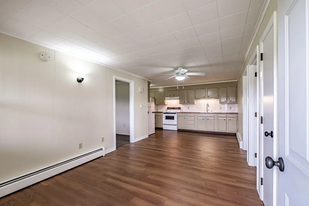 276 Hill Street Biddeford ME 04005