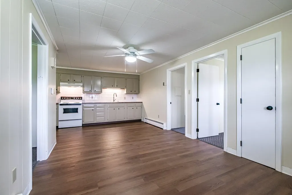 276 Hill Street Biddeford ME 04005