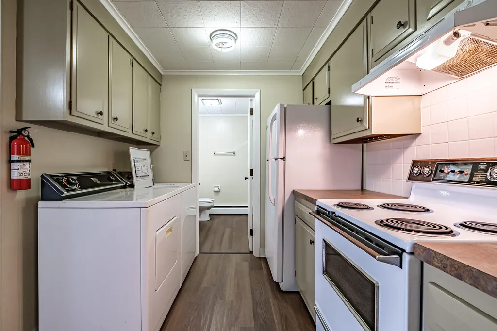 276 Hill Street Biddeford ME 04005