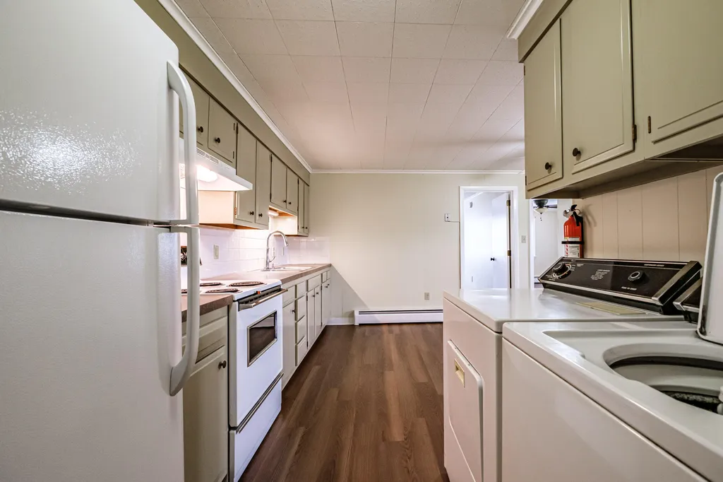 276 Hill Street Biddeford ME 04005