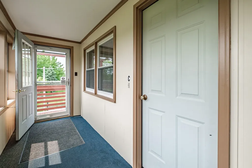 276 Hill Street Biddeford ME 04005