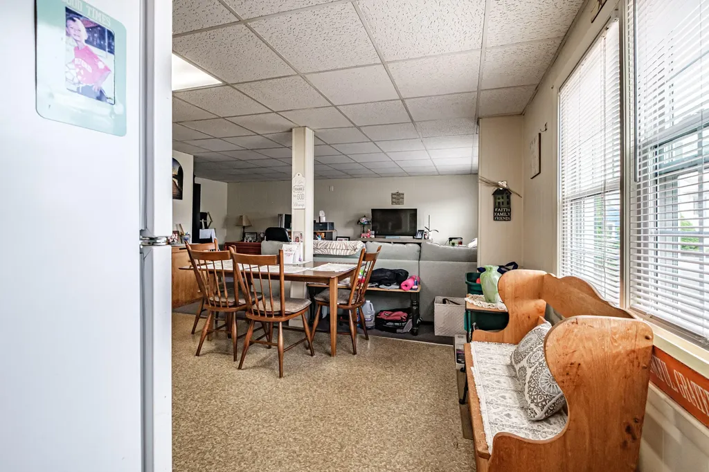 276 Hill Street Biddeford ME 04005