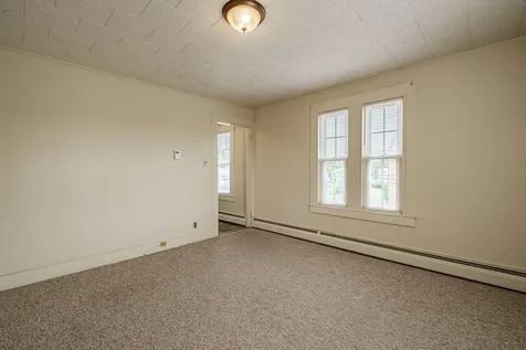 276 Hill Street Biddeford ME 04005