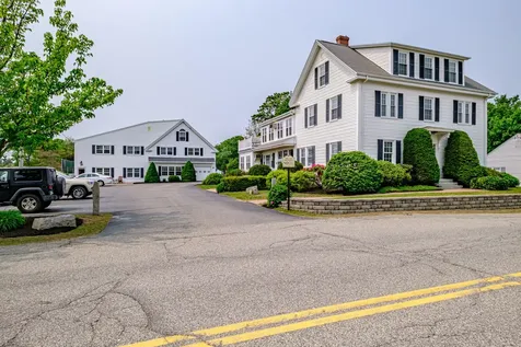 276 Hill Street Biddeford ME 04005