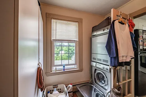 276 Hill Street Biddeford ME 04005