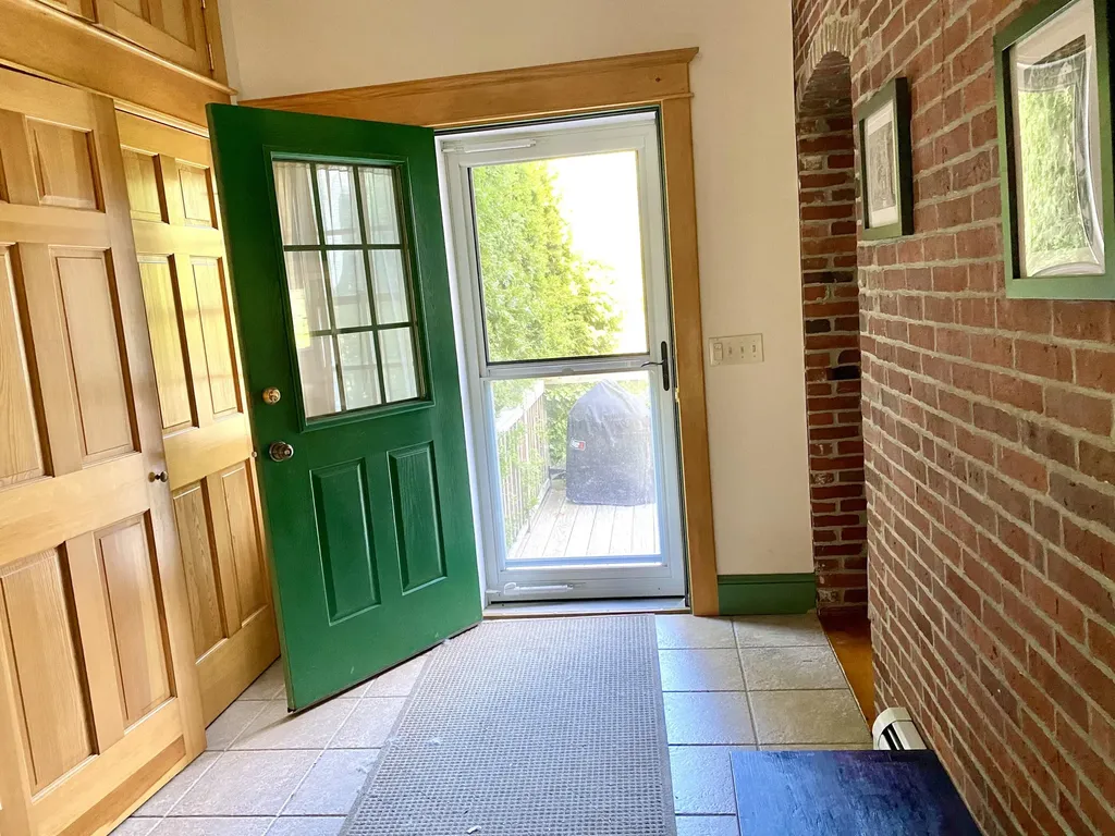 199 Main Street Belfast ME 04915