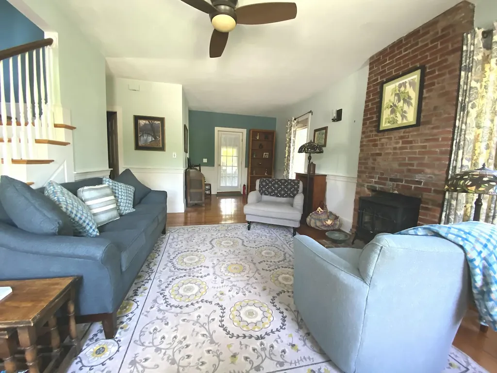 199 Main Street Belfast ME 04915