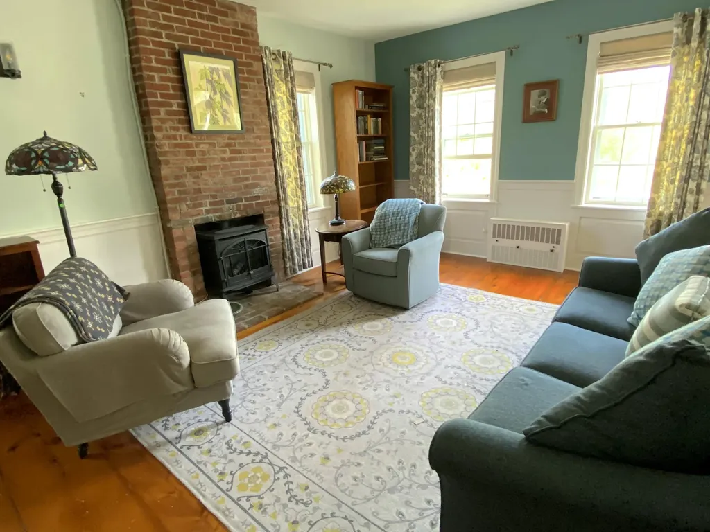 199 Main Street Belfast ME 04915