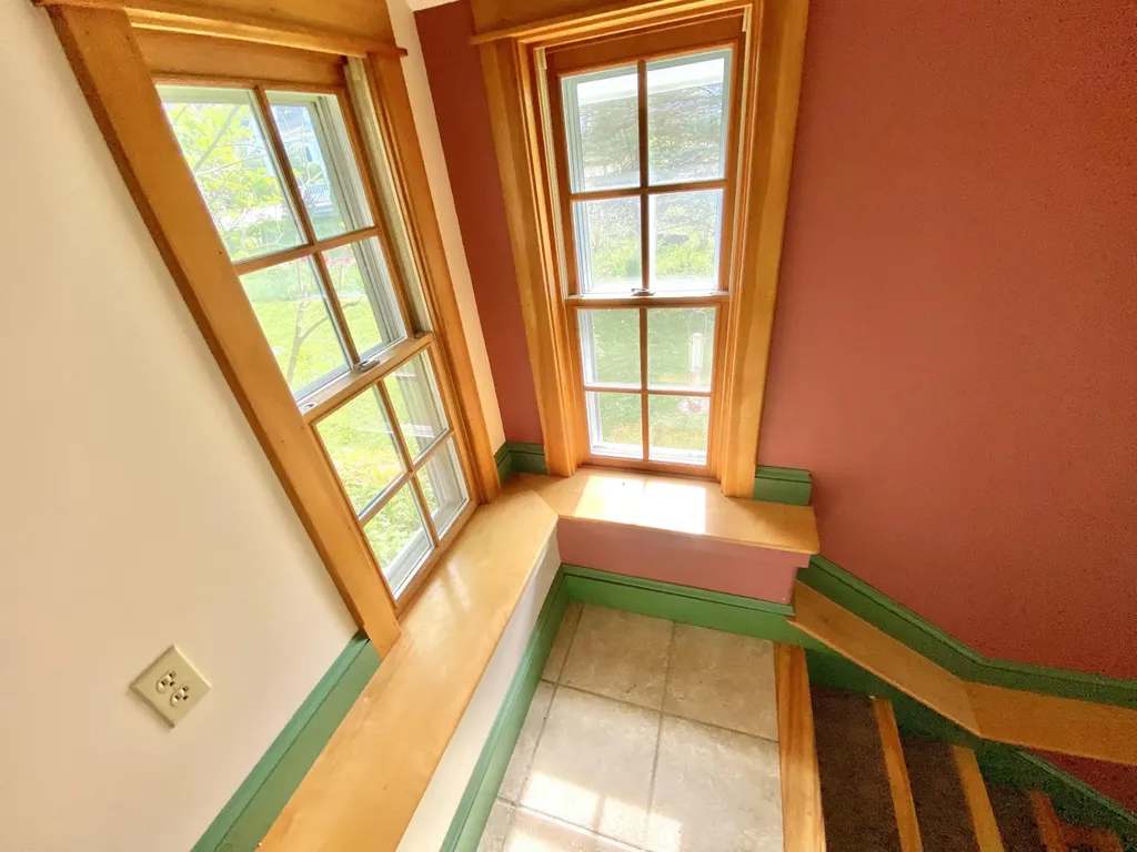 199 Main Street Belfast ME 04915