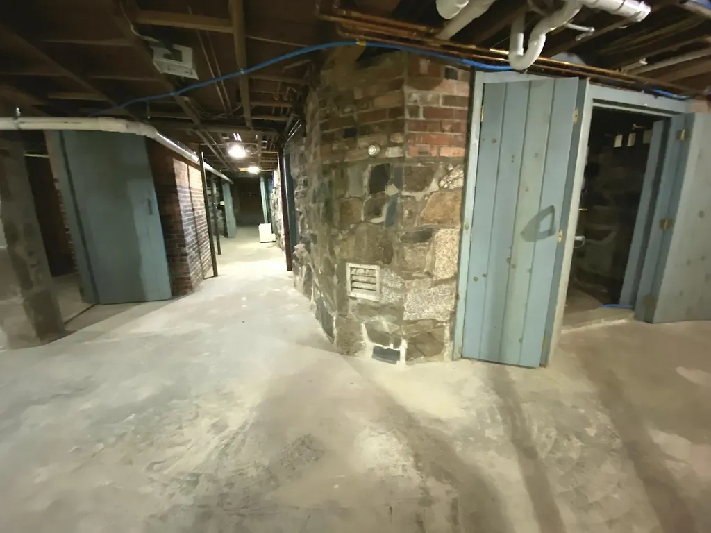 199 Main Street Belfast ME 04915