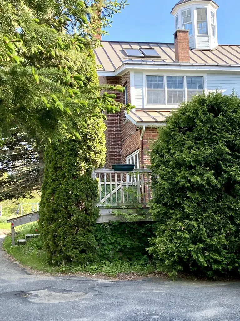 199 Main Street Belfast ME 04915