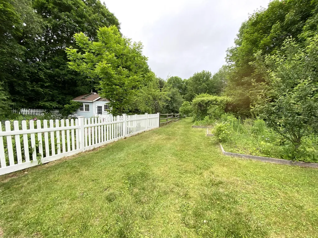 199 Main Street Belfast ME 04915