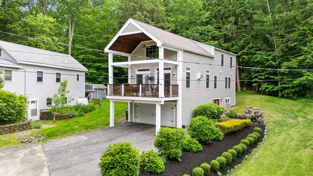139 Vista Drive Windham ME 04062