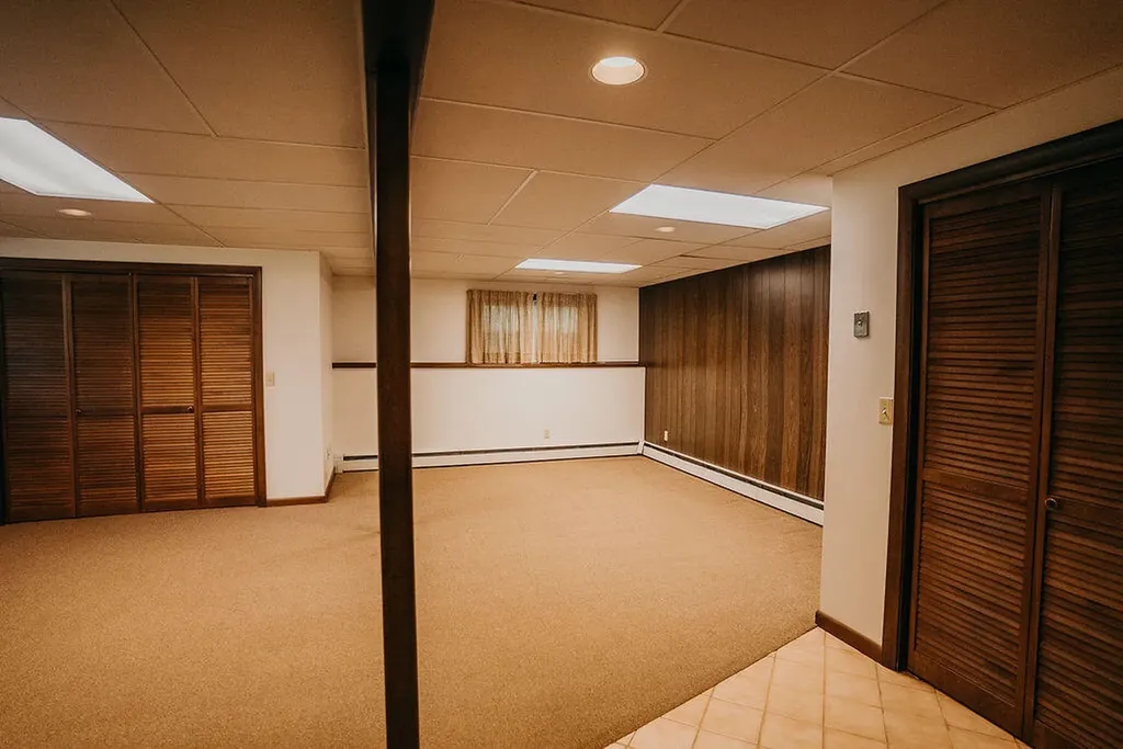 41 Curtis Lane Milford ME 04461