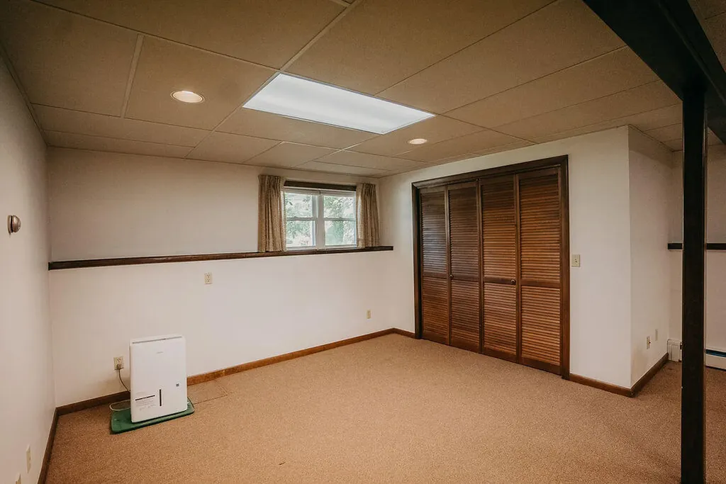 41 Curtis Lane Milford ME 04461