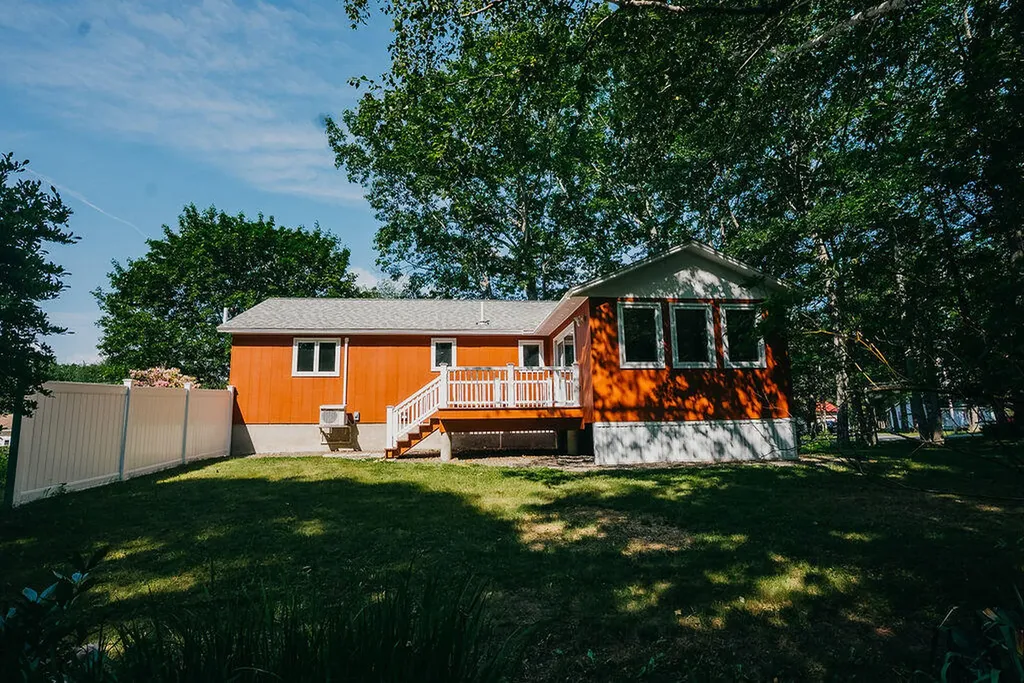 41 Curtis Lane Milford ME 04461