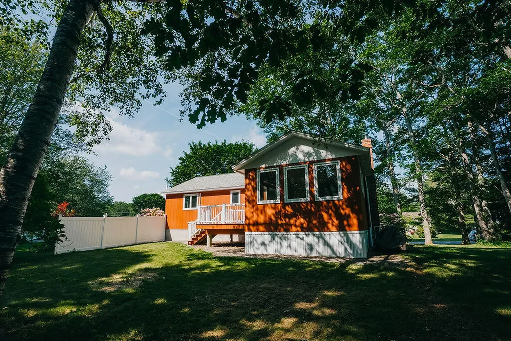 41 Curtis Lane Milford ME 04461