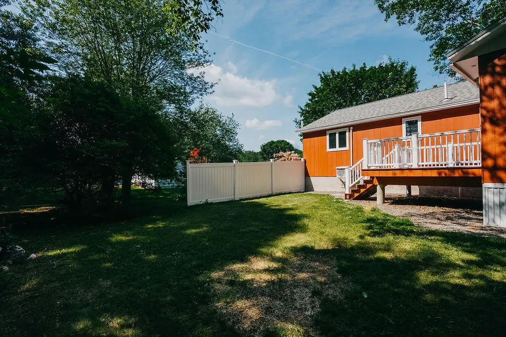 41 Curtis Lane Milford ME 04461
