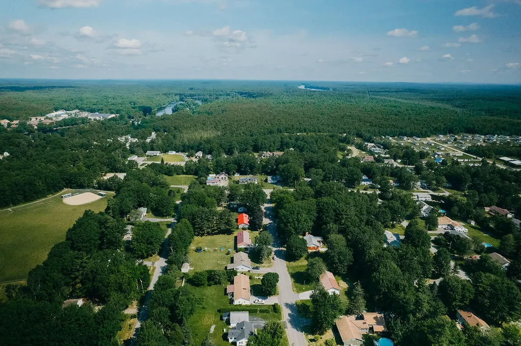 41 Curtis Lane Milford ME 04461