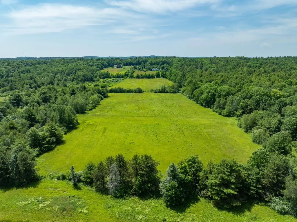 258 Dingley Road Bowdoinham ME 04008