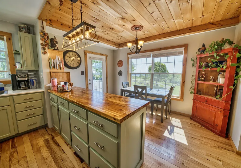 148 Pound Hill Road Northport ME 04849
