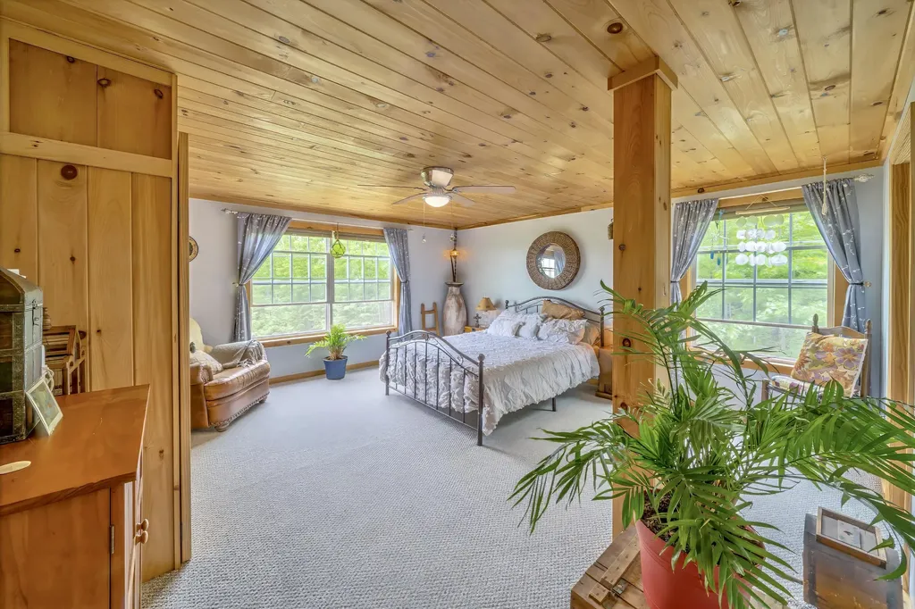 148 Pound Hill Road Northport ME 04849