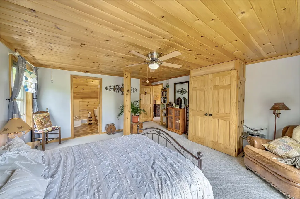 148 Pound Hill Road Northport ME 04849