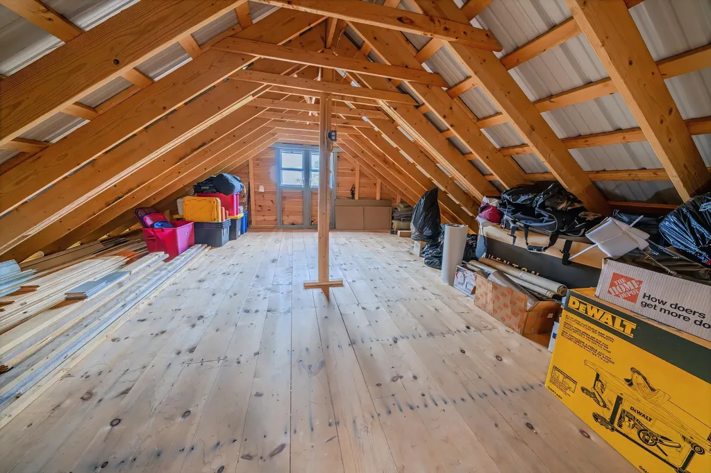 148 Pound Hill Road Northport ME 04849