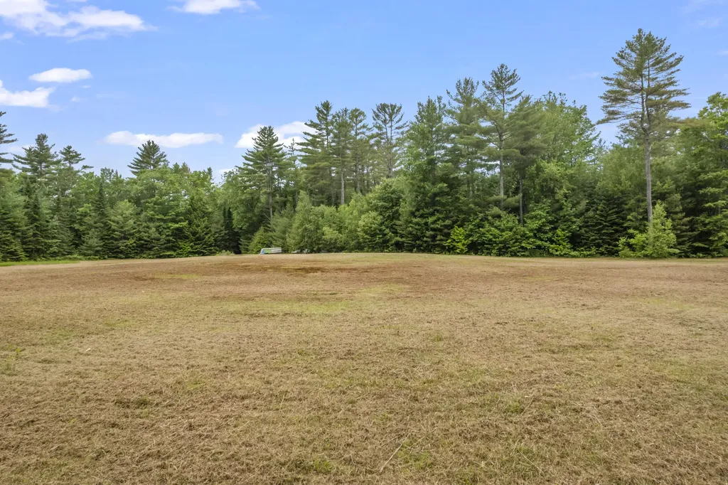 8-3 Turner Street Buckfield ME 04220