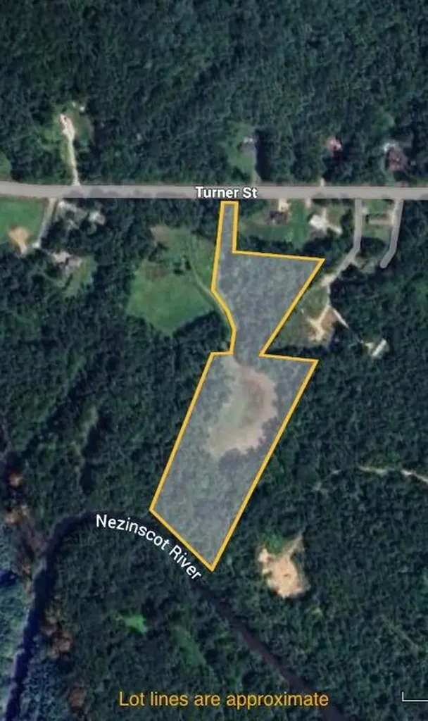 8-3 Turner Street Buckfield ME 04220