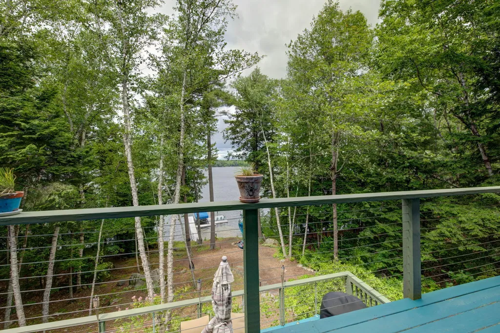 147 Spring Valley Road Raymond ME 04071