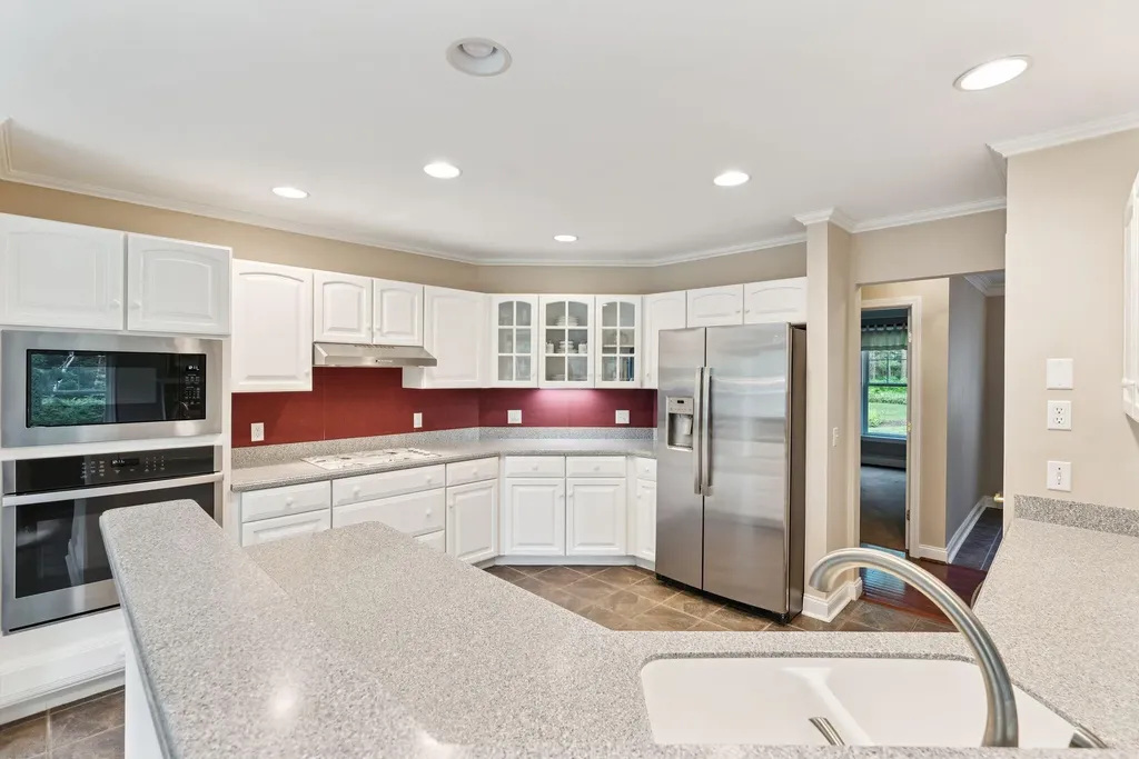 61 Crestview Lane Brunswick ME 04011