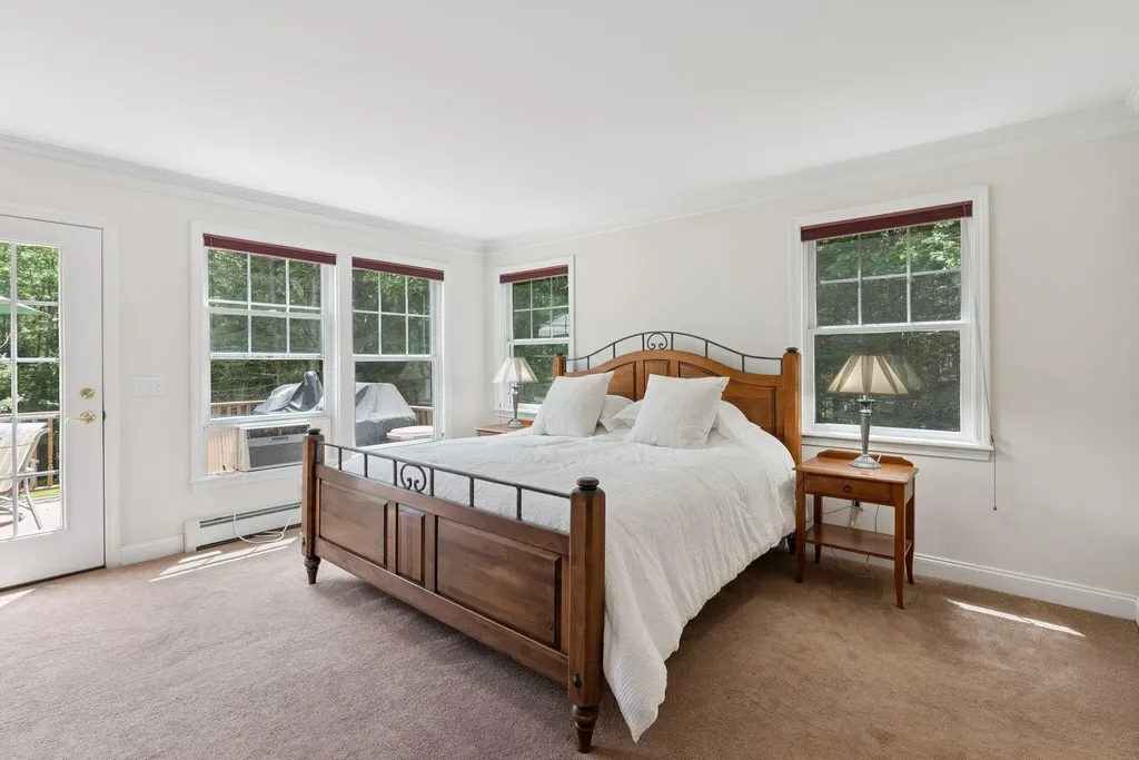 61 Crestview Lane Brunswick ME 04011