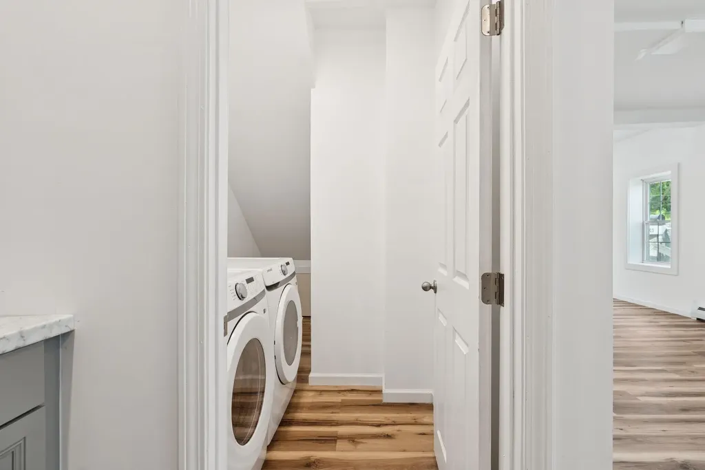 1097 Washington Street Bath ME 04530