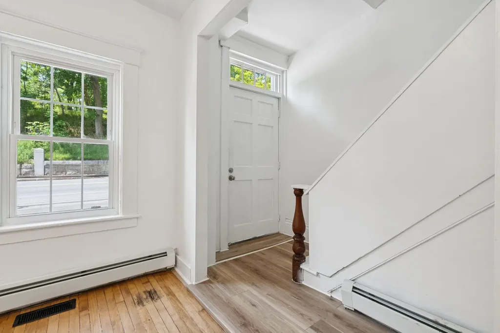 1097 Washington Street Bath ME 04530