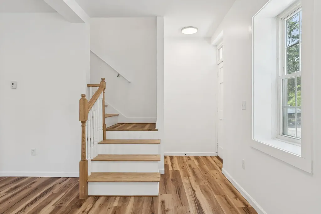 1097 Washington Street Bath ME 04530