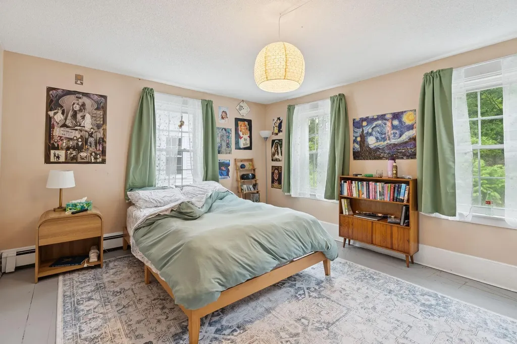 1097 Washington Street Bath ME 04530