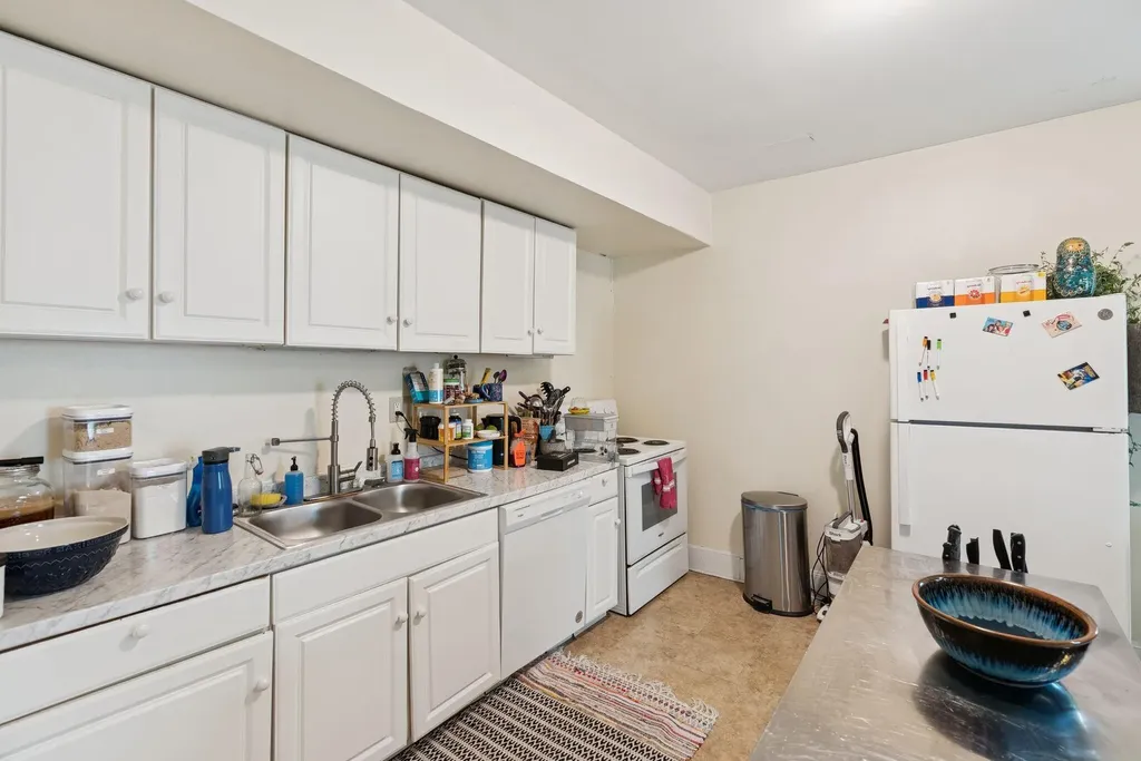 1097 Washington Street Bath ME 04530