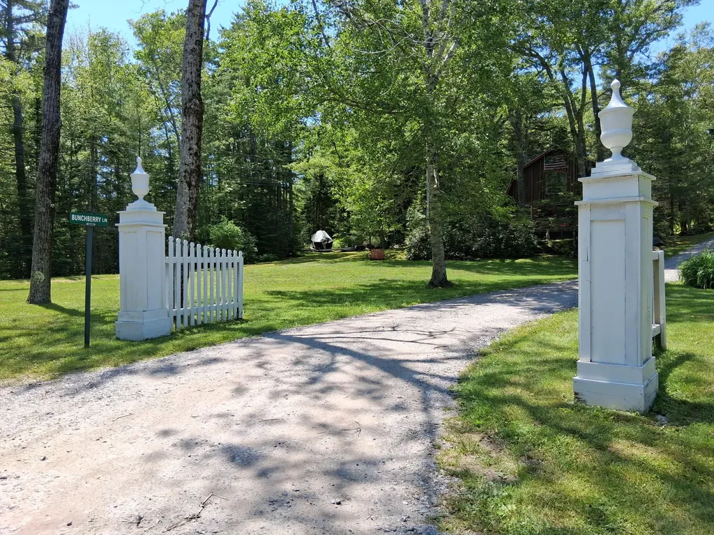 50 Bunchberry Lane Bristol ME 04554