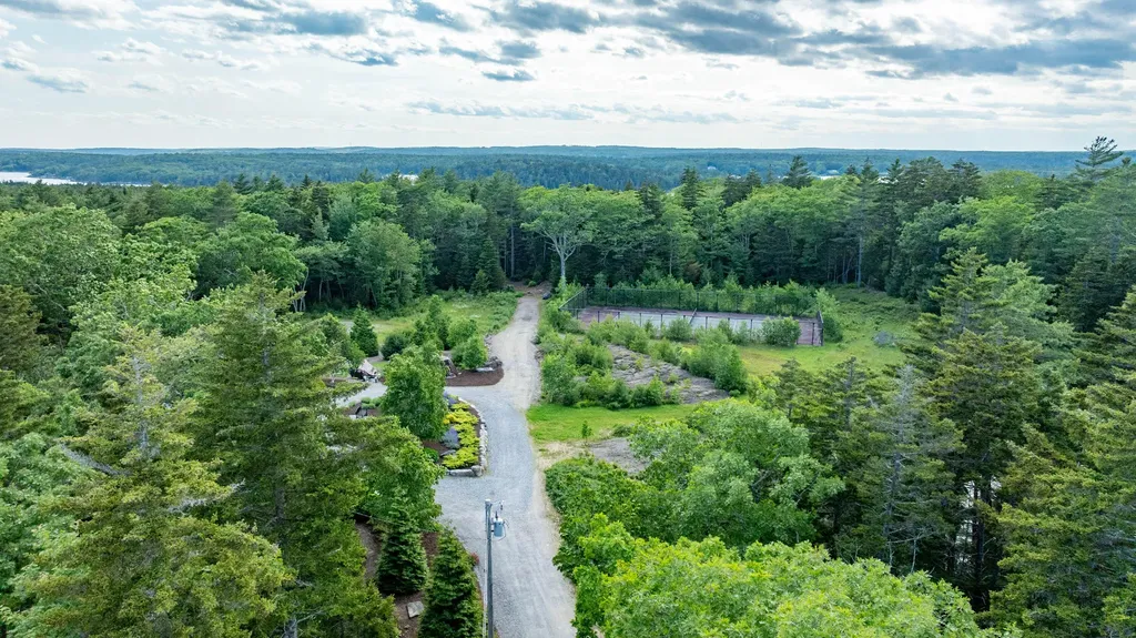 50 Bunchberry Lane Bristol ME 04554