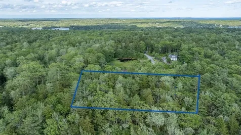 50 Bunchberry Lane Bristol ME 04554