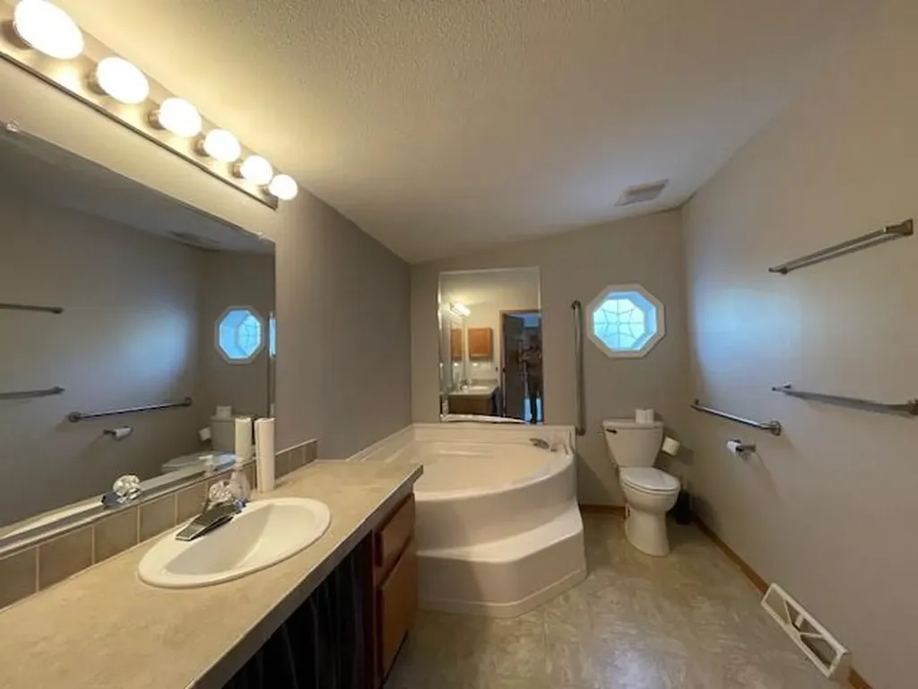 24 Lynch Hill Road Milbridge ME 04658